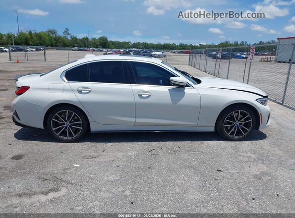 3MW5R1J04M8B85534 2021 BMW 3 SERIES White Rear interior view
