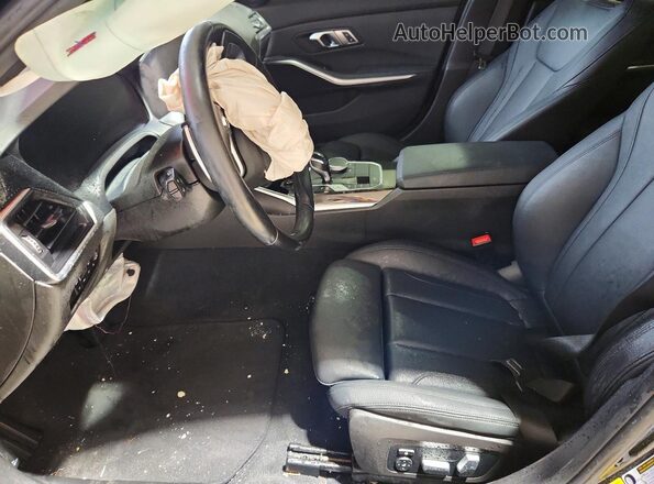 3MW5R1J05M8C09663 2021 BMW OTHER Black Front interior view