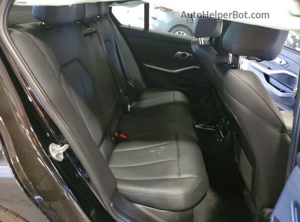 3MW5R1J09L8B12111 2020 BMW OTHER Black Vista de los asientos traseros