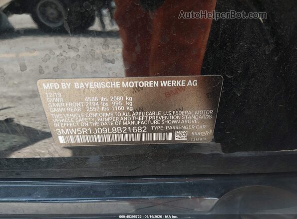 3MW5R1J09L8B21682 2020 BMW 3 SERIES Black Widok komory silnika