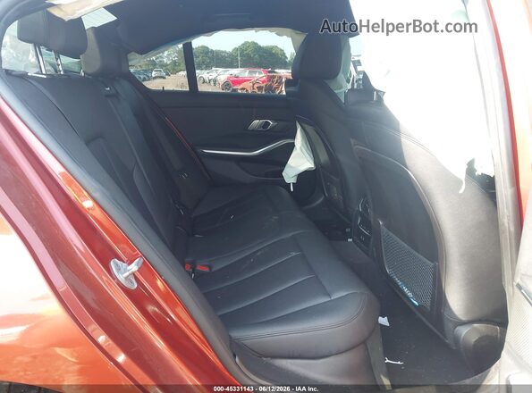 3MW5R7J00M8C02638 2021 BMW 3 SERIES Orange Widok naklejki z numerem VIN