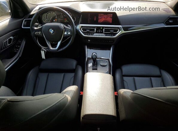 3MW5R7J05L8B32844 2020 BMW OTHER Blue Առջևի վահանակի տեսք