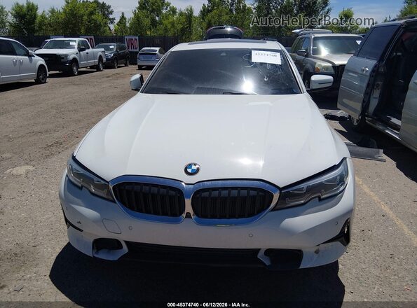 3MW5R7J05M8C04224 2021 BMW 3 SERIES White Vista del salpicadero