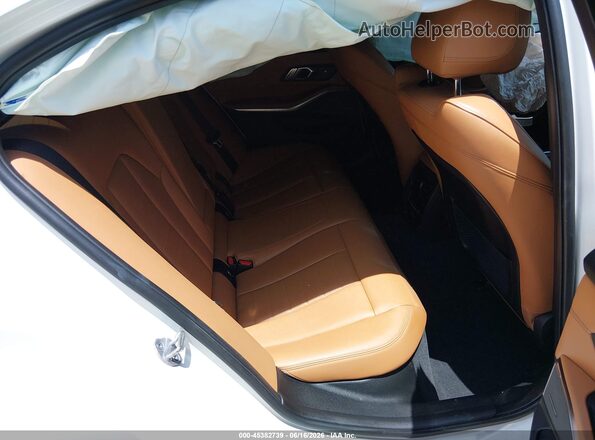 3MW5R7J06M8B79303 2021 BMW 3 SERIES White VIN კოდის სტიკერის ხედი