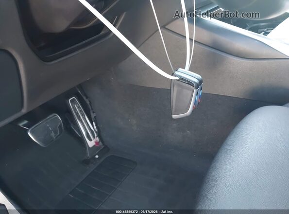 3MW5R7J0XM8B67381 2021 BMW 3 SERIES Gray Vista del salpicadero