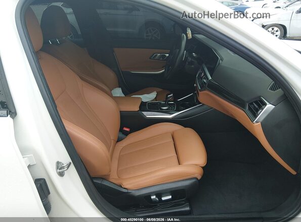 3MW5R7J0XN8C77655 2022 BMW 3 SERIES White Vista interior delantera