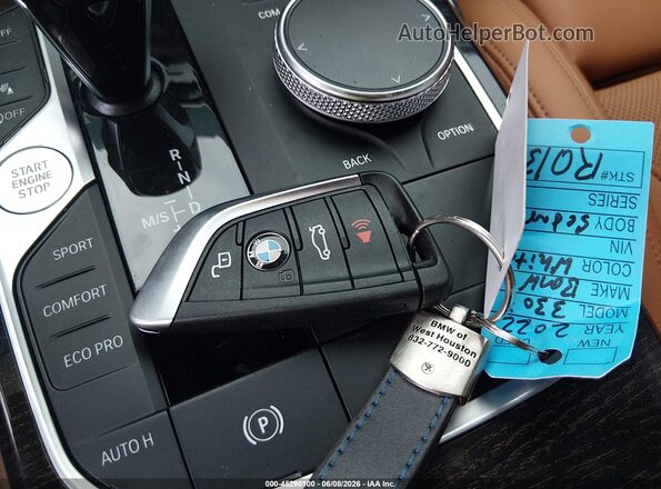 3MW5R7J0XN8C77655 2022 BMW 3 SERIES White Vista del salpicadero