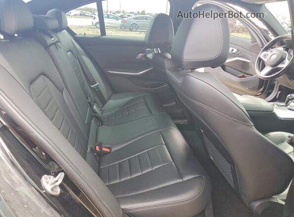 3MW5U9J00M8C08899 2021 BMW M3 Black Rear seats view