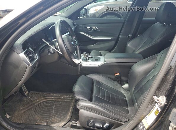 3MW5U9J00M8C08899 2021 BMW M3 Black Front interior view