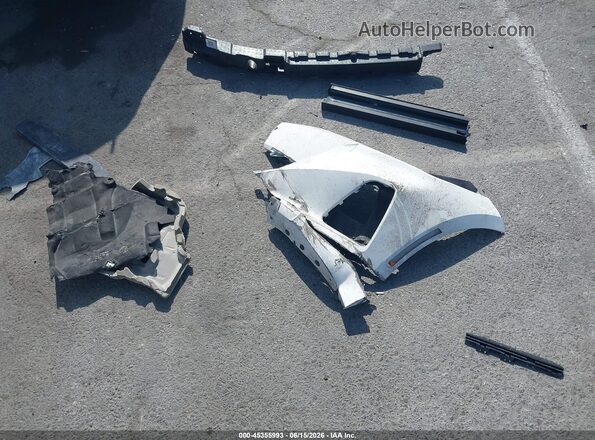 3MW69CW02S8F69706 2025 BMW 3 SERIES White Вид щитка приладів