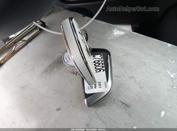 3MW69CW04S8F76298 2025 BMW 3 SERIES White Widok deski rozdzielczej