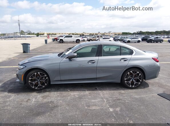 3MW69CW06S8F34165 2025 BMW 3 SERIES Gray უკანა სალონის ხედი
