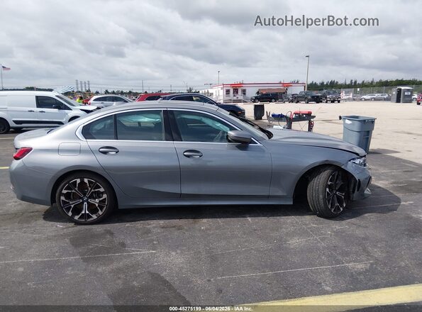 3MW69CW06S8F34165 2025 BMW 3 SERIES Gray ხელსაწყოთა პანელის ხედი