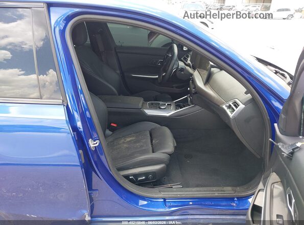 3MW69CW07S8F19660 2025 BMW 3 SERIES Blue Սալոնի դիմացի տեսք