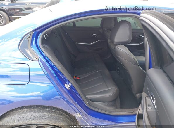 3MW69CW07S8F19660 2025 BMW 3 SERIES Blue VIN կոդի պիտակի տեսք