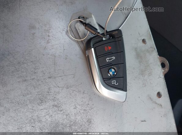 3MW69CW07T8F92139 2026 BMW 3 SERIES Black Vista del salpicadero