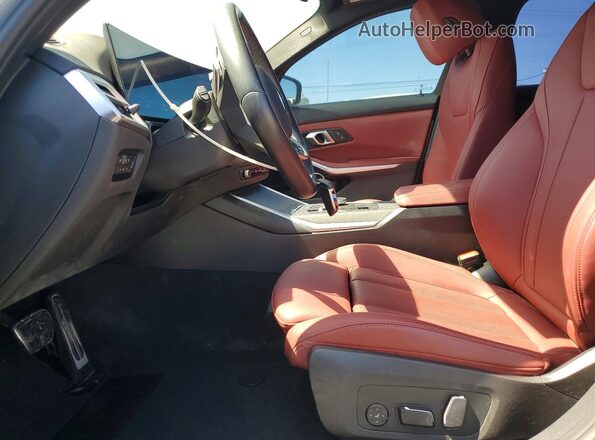 3MW69CW09S8F16162 2025 BMW OTHER Gray Front interior view