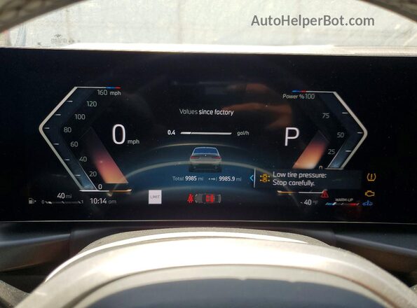 3MW69CW09S8F16162 2025 BMW OTHER Gray Instrument cluster view