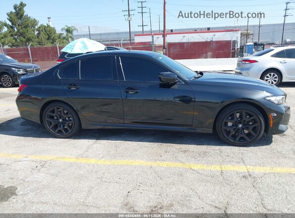 3MW69CW09T8G12519 2026 BMW 3 SERIES Black უკანა სალონის ხედი