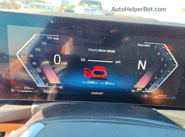 3MW69FF00R8E25583 2024 BMW 3 SERIES Red Instrument cluster view