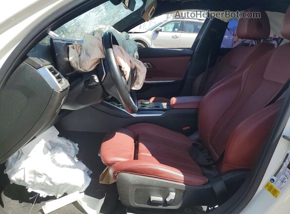 3MW69FF03P8D40539 2023 BMW 3 SERIES Белый Вид салона спереди