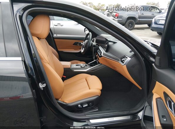 3MW69FF03R8D86486 2024 BMW 3 SERIES Black Вид салону спереду