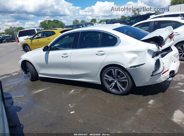 3MW69FF03R8E06364 2024 BMW 3 SERIES White Widok wnętrza 360 stopni