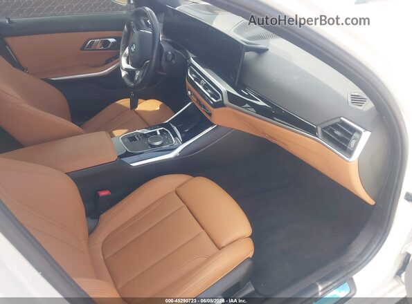 3MW69FF04P8D66826 2023 BMW 3 SERIES White Vista interior delantera