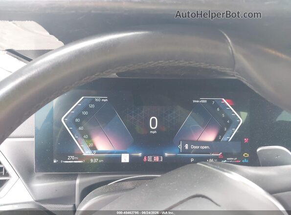 3MW69FF05P8D76247 2023 BMW 3 SERIES Black Widok tylnych siedzeń