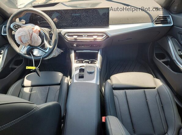 3MW69FF08R8E55673 2024 BMW 7 SERIES Gray წინა პანელის ხედი