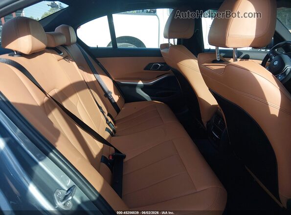 3MW69FF0XR8E10749 2024 BMW 7 SERIES Gray Widok naklejki z numerem VIN