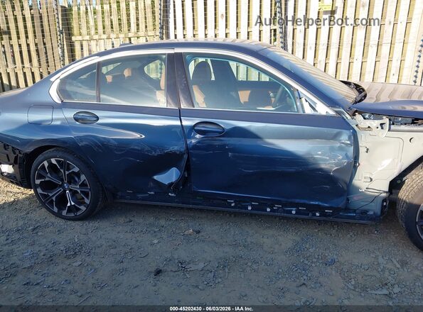 3MW89CW00S8F00229 2025 BMW 3 SERIES Gray Widok wnętrza 360 stopni