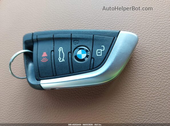 3MW89CW00S8F00229 2025 BMW 3 SERIES Gray Widok deski rozdzielczej