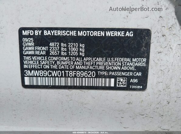 3MW89CW01T8F89620 2026 BMW 3 SERIES White ძრავის განყოფილების ხედი