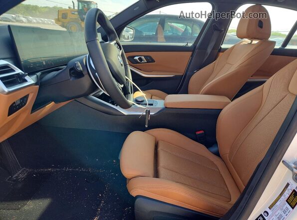 3MW89CW02S8F79211 2025 BMW 3 SERIES White Вид салону спереду