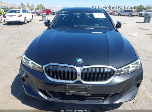 3MW89FF00R8E67020 2024 BMW 3 SERIES Black ხელსაწყოთა პანელის ხედი