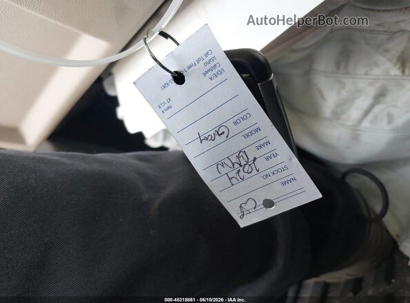 3MW89FF03R8E69182 2024 BMW 3 SERIES Gray Вид панелі приладів