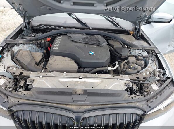 3MW89FF04P8D52787 2023 BMW 3 SERIES Silver Widok z tyłu