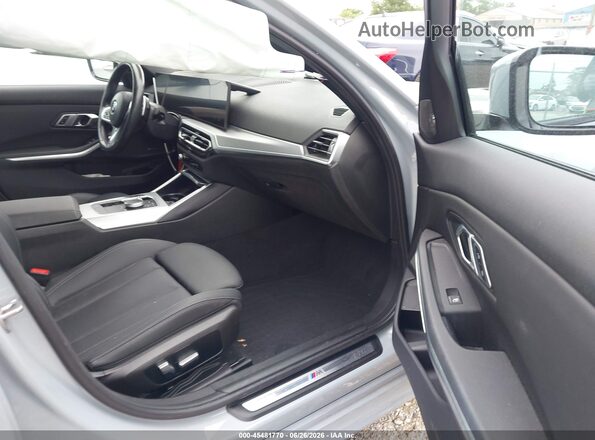 3MW89FF04P8D52787 2023 BMW 3 SERIES Silver Widok wnętrza z przodu