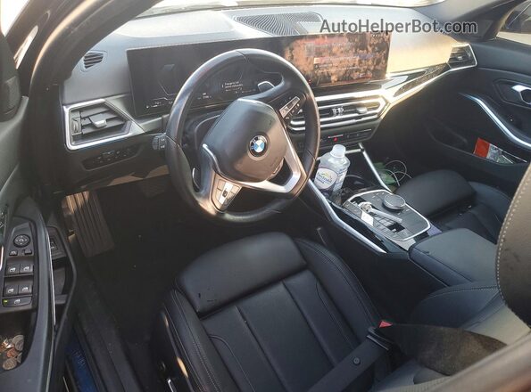 3MW89FF06R8E26424 2024 BMW OTHER Black Dashboard view