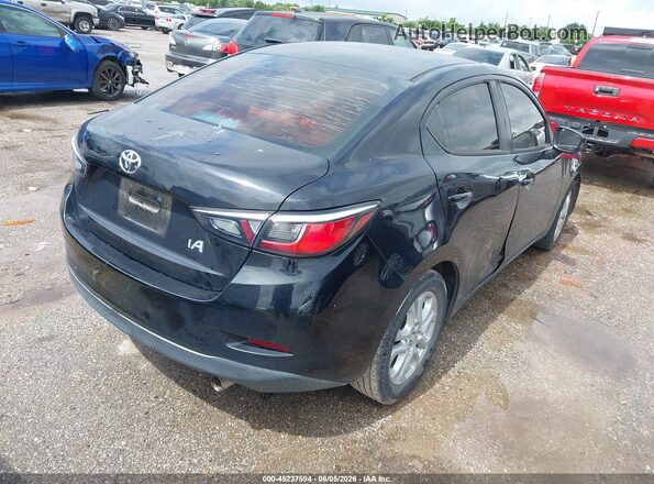 3MYDLBYV0HY190017 2017 TOYOTA YARIS IA Black Rear right