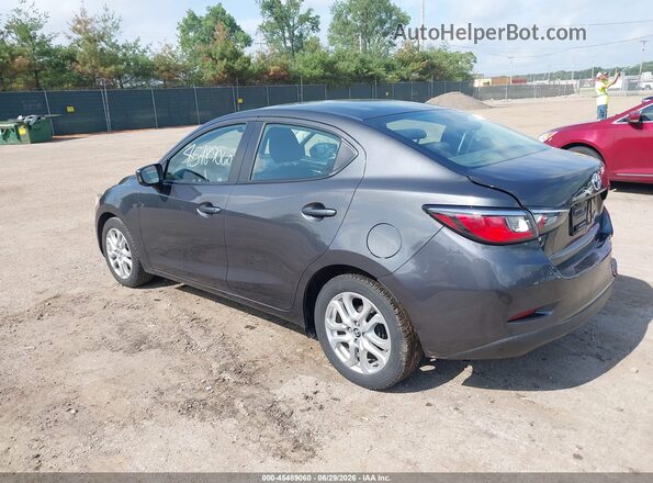 3MYDLBYV0HY190907 2017 TOYOTA YARIS IA Gray Հետևի ձախ
