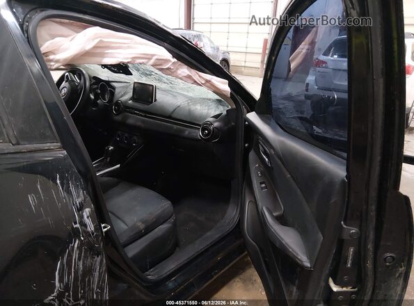 3MYDLBYV0JY320786 2018 TOYOTA YARIS IA Black წინა სალონის ხედი