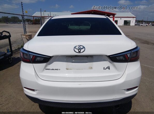 3MYDLBYV0JY326510 2018 TOYOTA YARIS IA White 