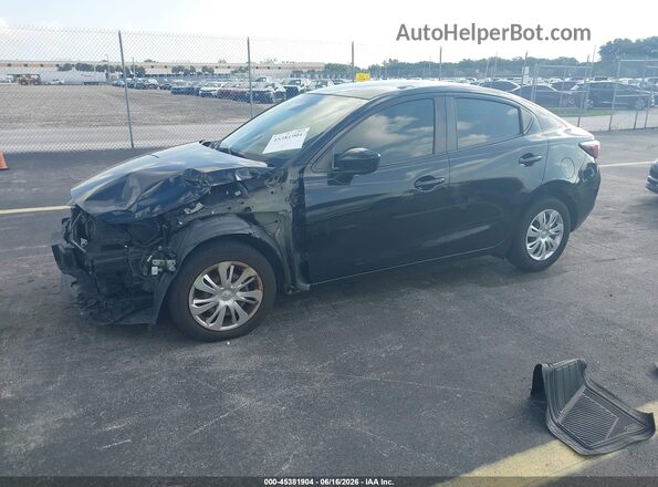 3MYDLBYV0KY514073 2019 TOYOTA YARIS Black Առջևի ձախ երեք քառորդ տեսարան
