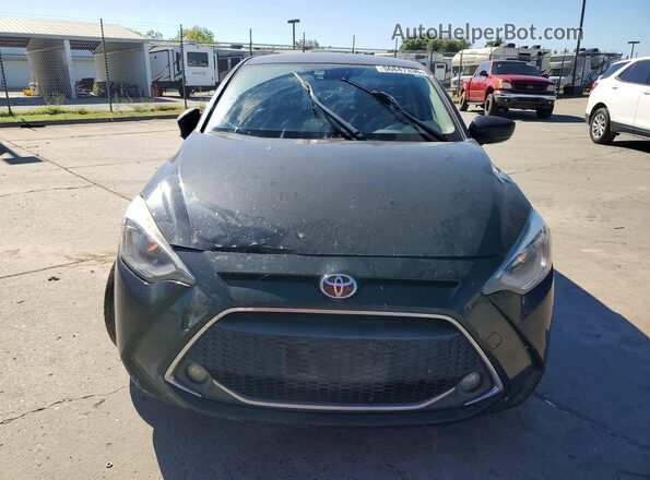 3MYDLBYV0KY519094 2019 TOYOTA YARIS Black Front view