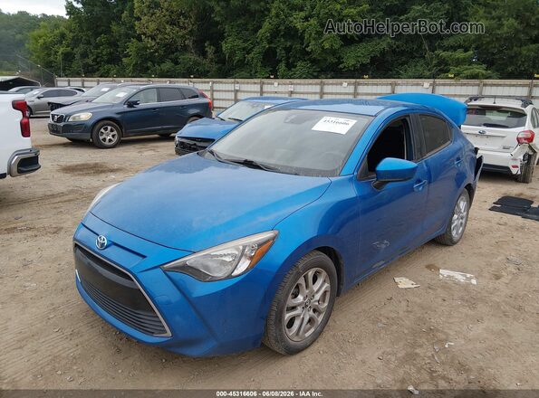 3MYDLBYV1HY182105 2017 TOYOTA YARIS IA Blue Передня ліва чверть