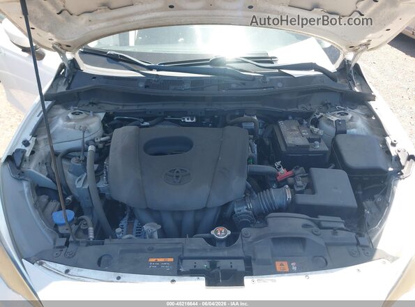3MYDLBYV1JY330050 2018 TOYOTA YARIS IA Белый Вид сзади