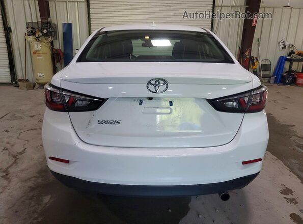 3MYDLBYV1KY524353 2019 TOYOTA YARIS White 