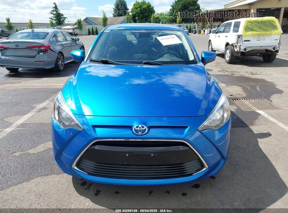 3MYDLBYV2HY175423 2017 TOYOTA YARIS IA Blue Вид задньої частини салону